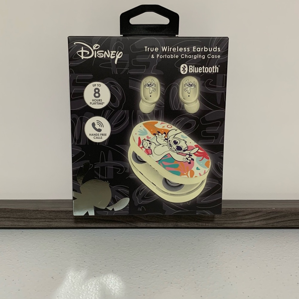 Disney Lilo & Stitch True Wireless Earbuds & Portable Charging Case-New in Box